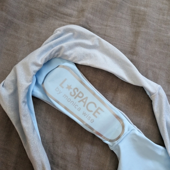 L*Space Ringo Cabana Bikini Set Sky Blue Shimmer - Picture 10 of 10